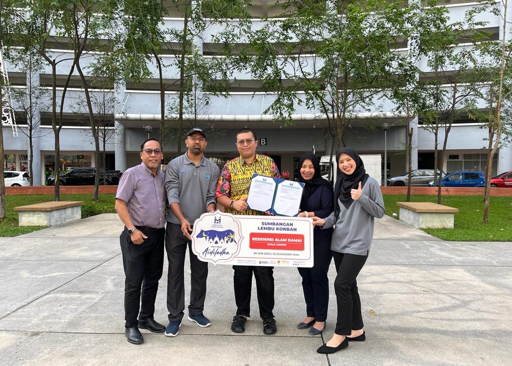 Cover image of Community Past Program: PR1MA Raya Qurban – Contribution and sponsorships of cows which in line with the #PR1MAKita Aspiration at Residensi Alam Damai, Kuala Lumpur.