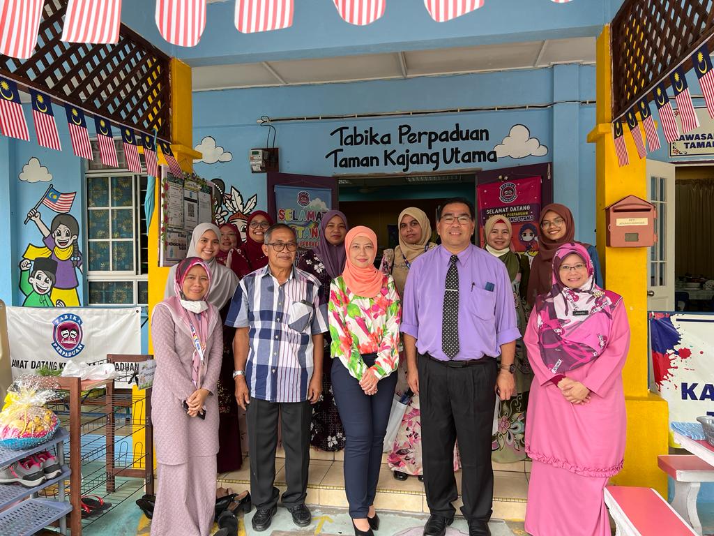 Cover image of Community Past Program: Tabika Perpaduan - As a benchmark for the intent to create a nursery at PR1MA residence, a visit with JPNIN to Tabika Perpaduan Taman Kajang Utama was held.