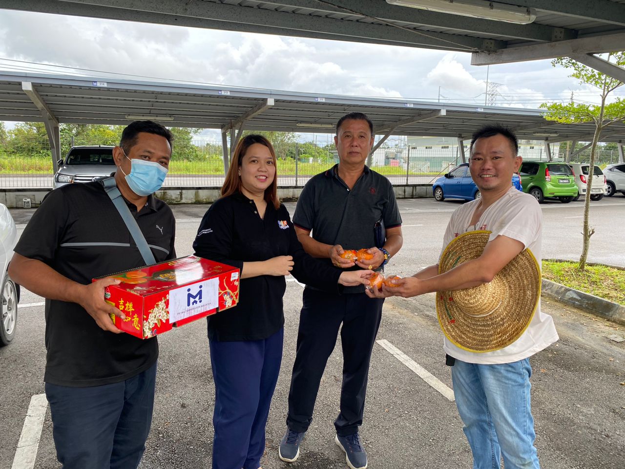 Cover image of Community Past Program: CNY Mandarin Orange Distribution – Residensi Matang Homes, Sarawak.