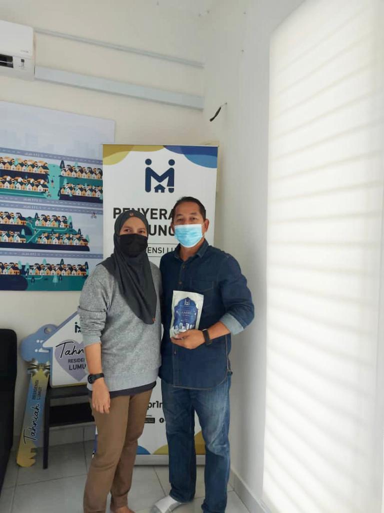 Cover image of Community Past Program: Sumbangan Ramadan – Distribution of Kurma to Residents Segari, Lumut, Perak