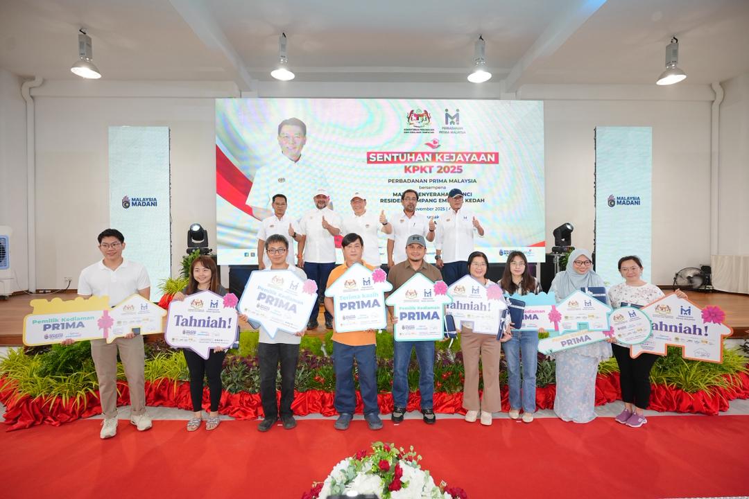 Cover image of Community Past Program: MAJLIS PENYERAHAN KUNCI RESIDENSI SIMPANG EMPAT 2, KEDAH